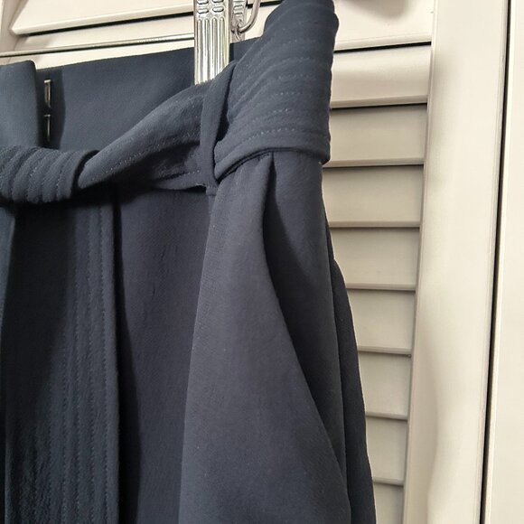 New. Beautiful Aritzia Wilfred Jallade Pencil Midi Skirt: Size 0 - Picture 10 of 11
